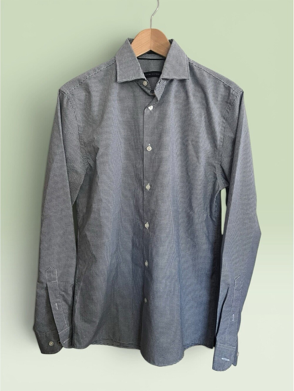 Tommy Hilfiger Slim Fit Non-Iron Men’s Micro Check Blue Shirt Size Small NWOT